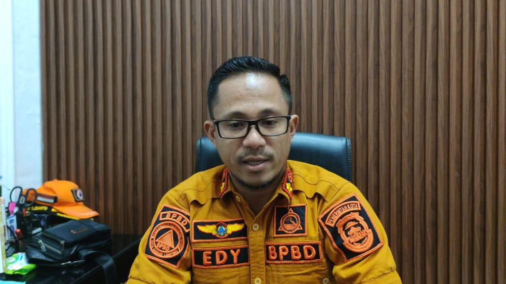 Waspada Angin Kencang! BPBD Bandar Lampung Imbau Masyarakat Hati-hati Pohon Tumbang