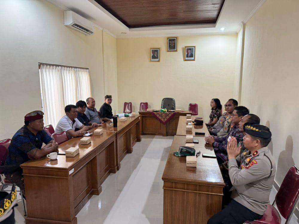 Simakrama Kamtimbas untuk upayakan penyelesaian konflik Sental Kangin. (Dok. IDN Times/PolresKlungkung)