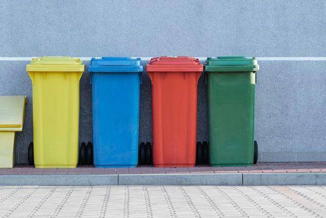 Ilustrasi tempat sampah (unsplash.com/pawel_czerwinski)