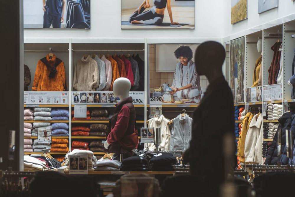 5 Perbedaan Clothing dan Apparel dalam Bisnis Fashion