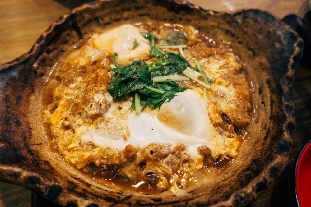 Resep Oyakodon Versi Lokal, Telur ala Jepang tapi Rasa Nusantara! 