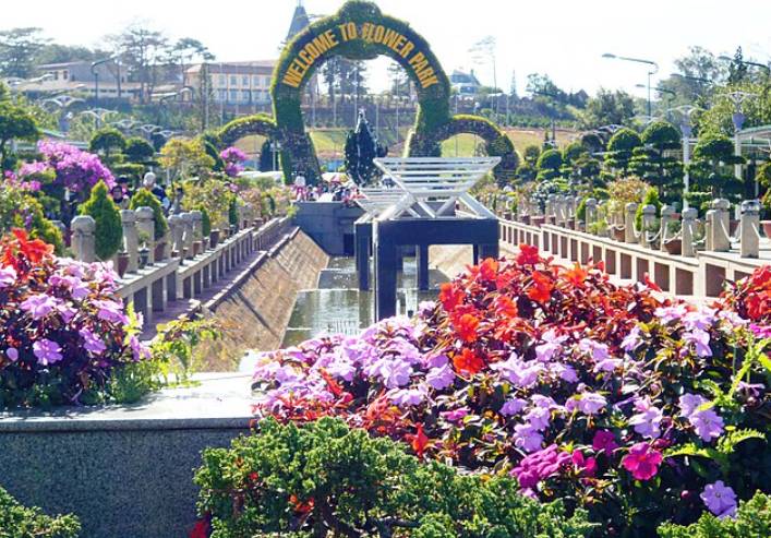 potret taman bunga Kota Dalat (commons.wikimedia.org/Phương Huy)