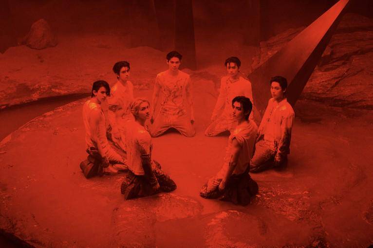 potret ENHYPEN di mini album DESIRE : UNLEASH (dok. Weverse/ENHYPEN)