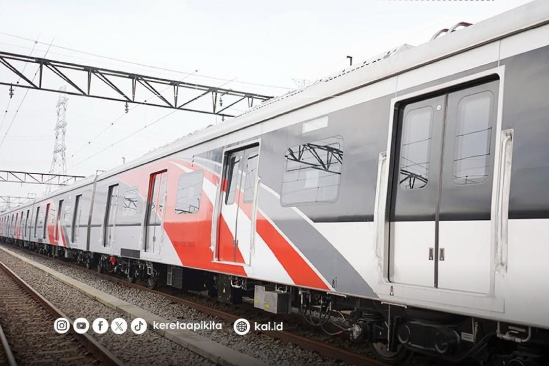 KRL Baru Meluncur di Lintas Bogor-Cikarang Mulai Hari Ini