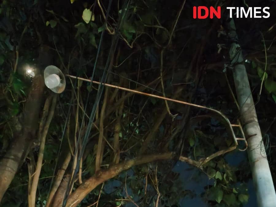 Lampu PJU yang mati 