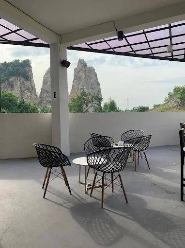 Wings and Burg Cafe Bandar Lampung