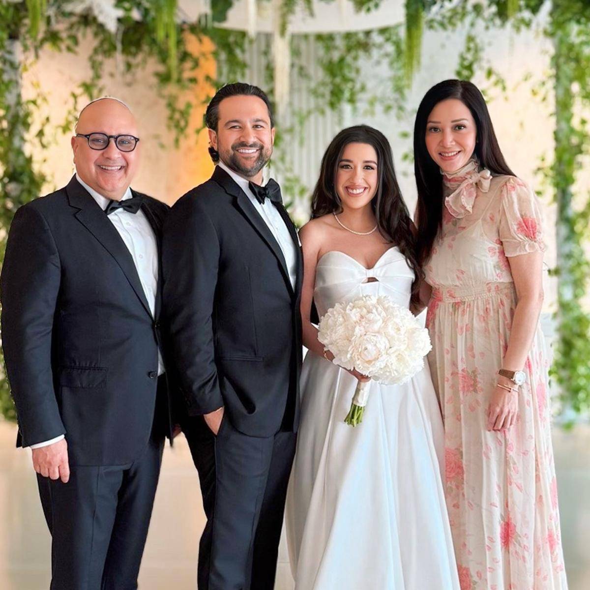 Maia Estianty di pernikahan keponakan di AS (instagram.com/maiaestiantyreal)
