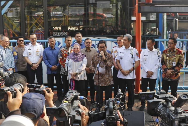 Transjakarta Ciledug-Mampang Resmi Beroperasi