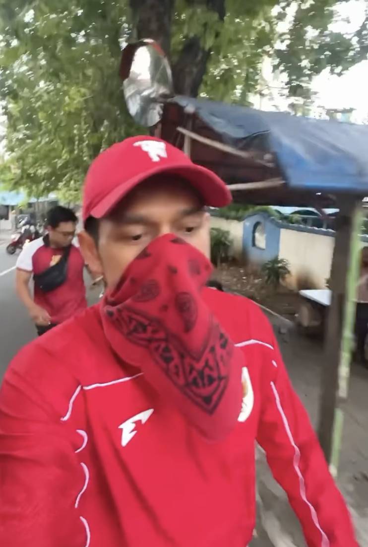 momen artis nonton Timnas vs China (instagram.com/ibnujamilo)
