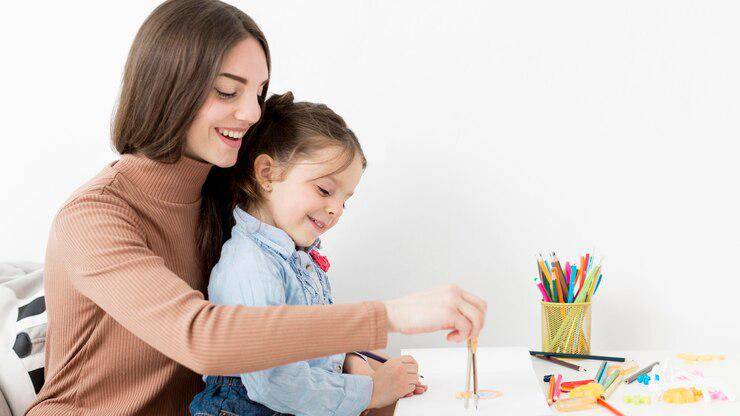 ilustrasi cara mengasuh anak (freepik.com/gratispik)