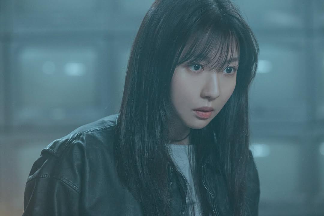 7 Still Cuts Perdana Film Ghost Train, Suasana Mencekam!