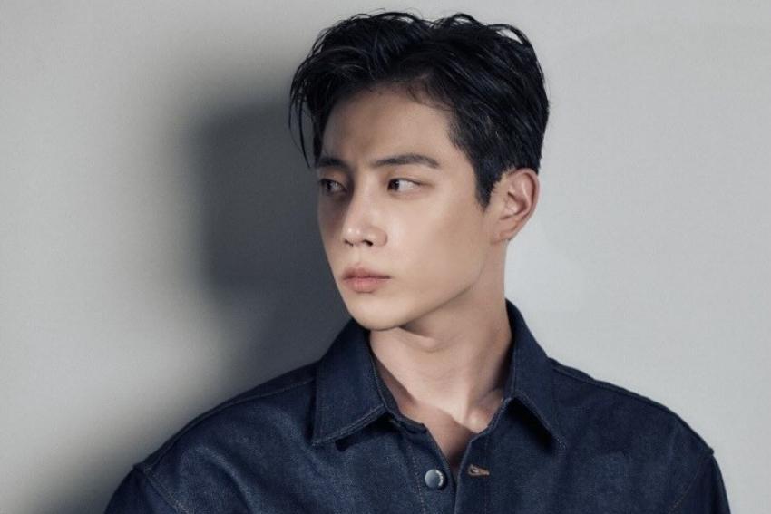 Model Kim Jong Seok Meninggal Dunia di Usia 29 Tahun