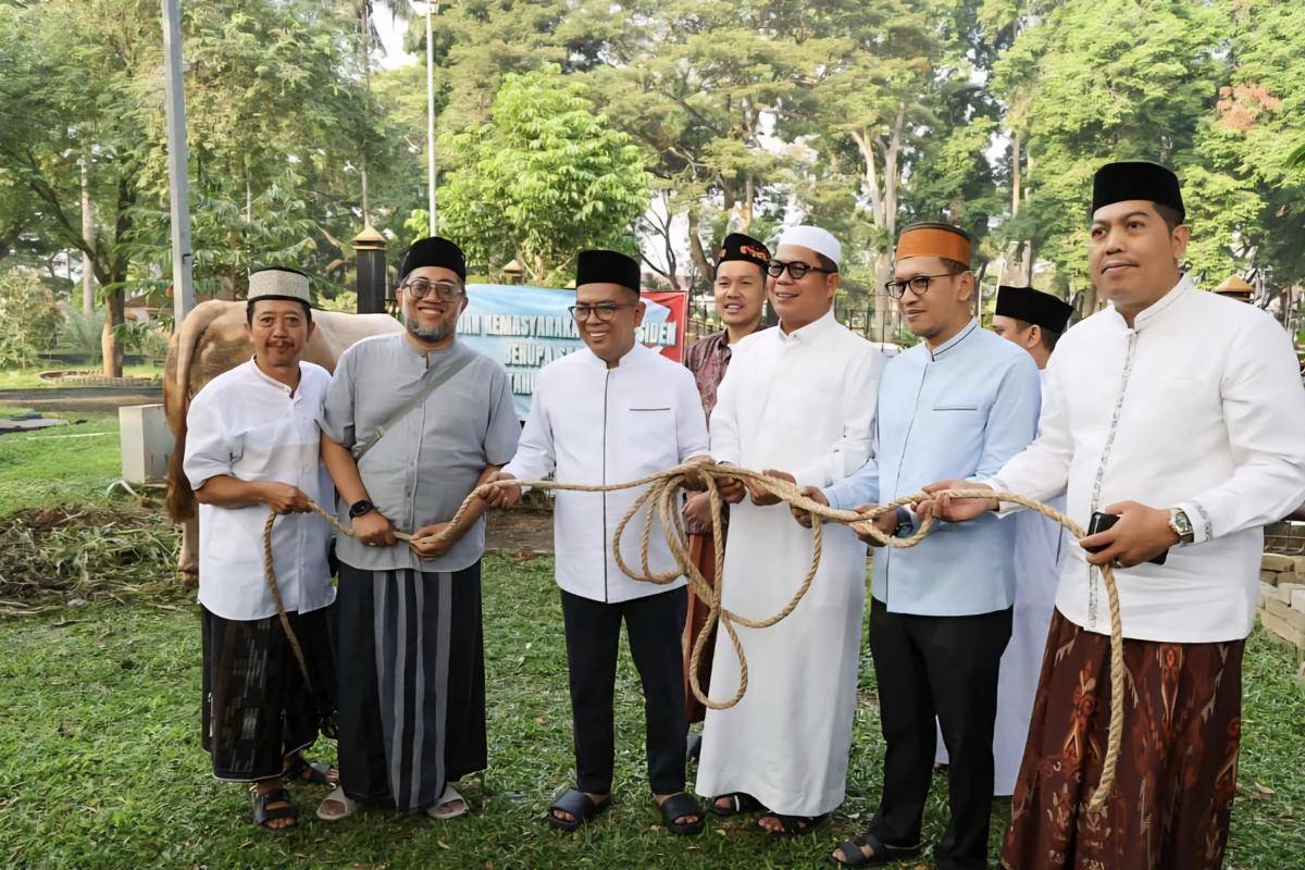 Penyaluran sapi kurban Presiden Prabowo (Dok. Pemprov Banten)