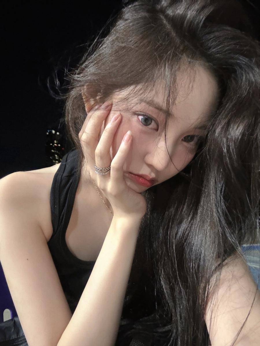 youngseo_503938629_17846343627494916_1170803488285097760_n.jpg
