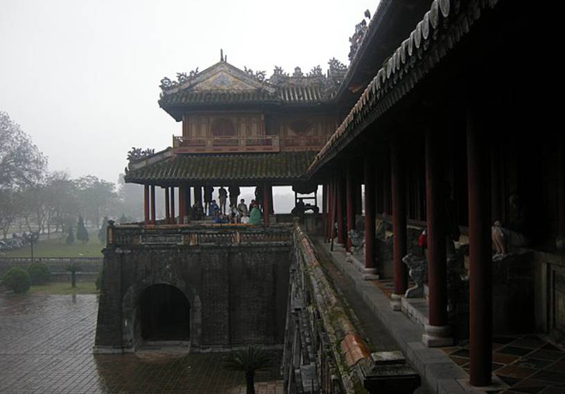 potret benteng Kekaisaran Hue (commons.wikimedia.org/Vyacheslav Argenberg)