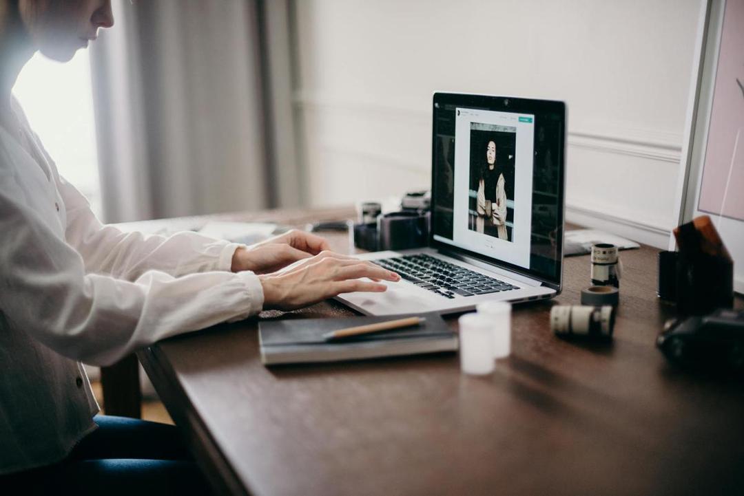 5 Tips Memilih Gebetan di Dating App, Biar Nggak Salah Pilih!