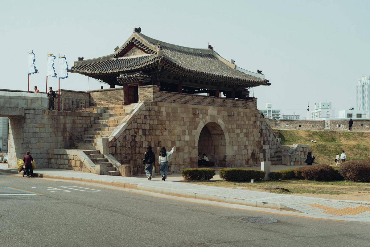 Suwon, Korea Selatan (pexels.com/Khanh Nguyen)