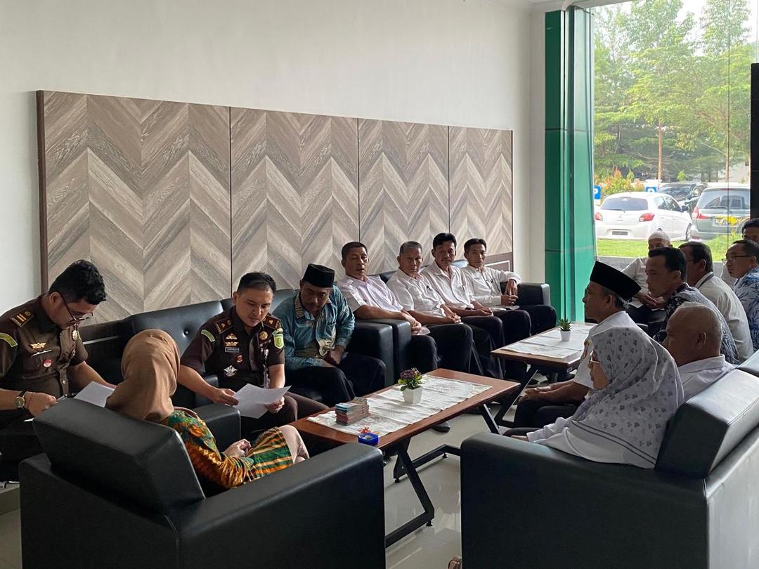 Terima Cashback Kasus Korupsi, Puluhan Kades di Pringsewu Pulangkan Kerugian Keuangan Negara