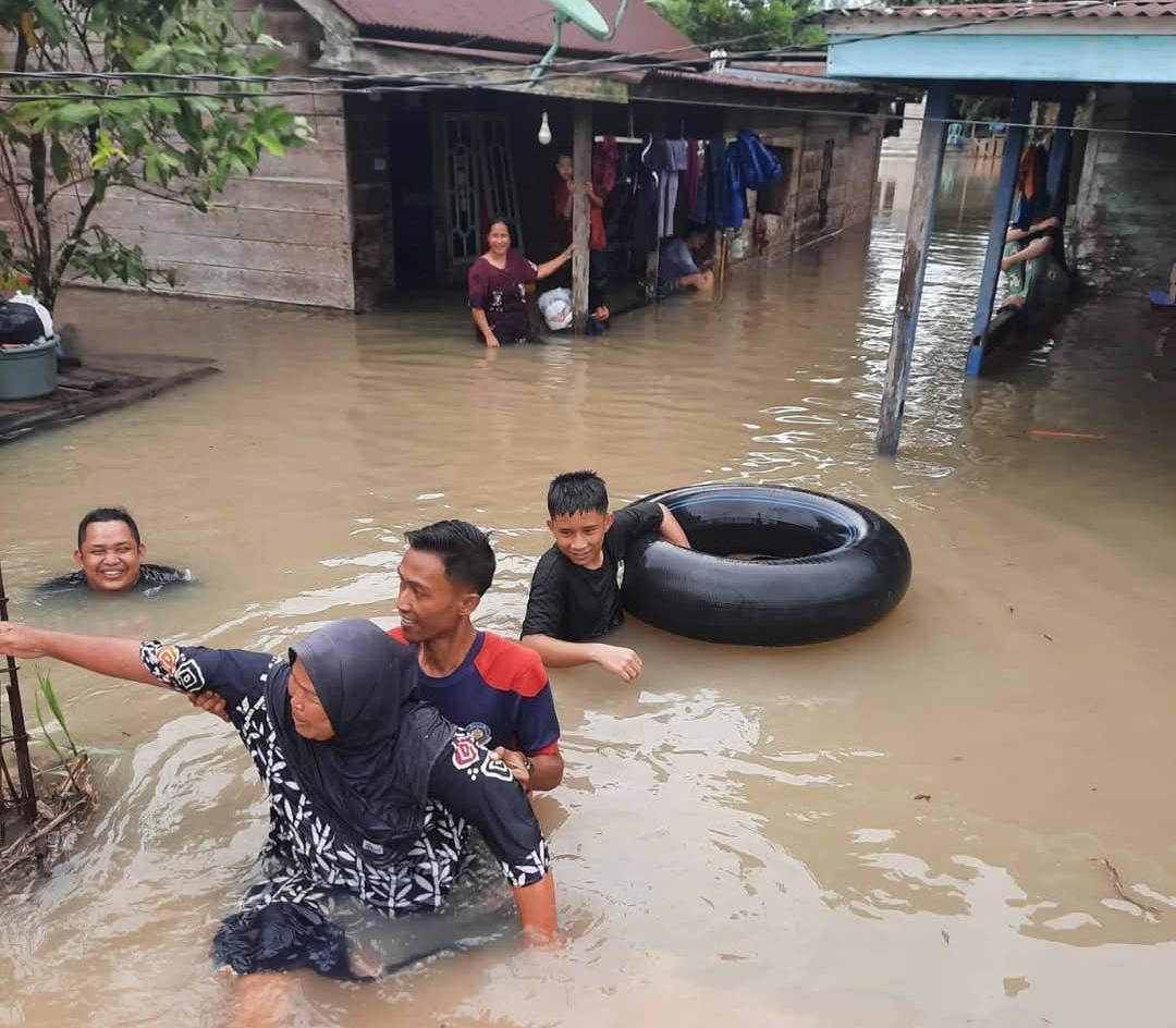 Sungai Lalan Meluap, Banjir di Muba Rendam Puluhan Rumah