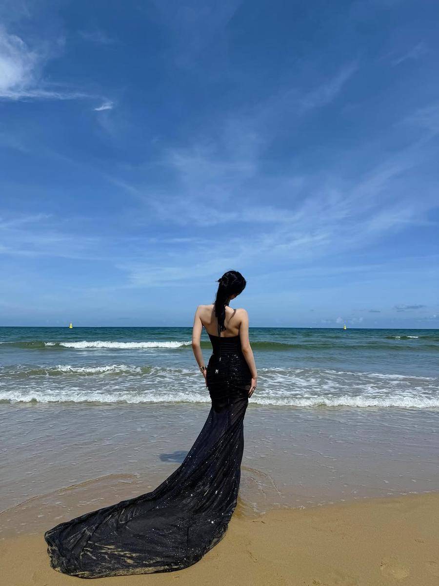potret Ningning aespa di event Vogue China Vacation (instagram.com/imnotningning)