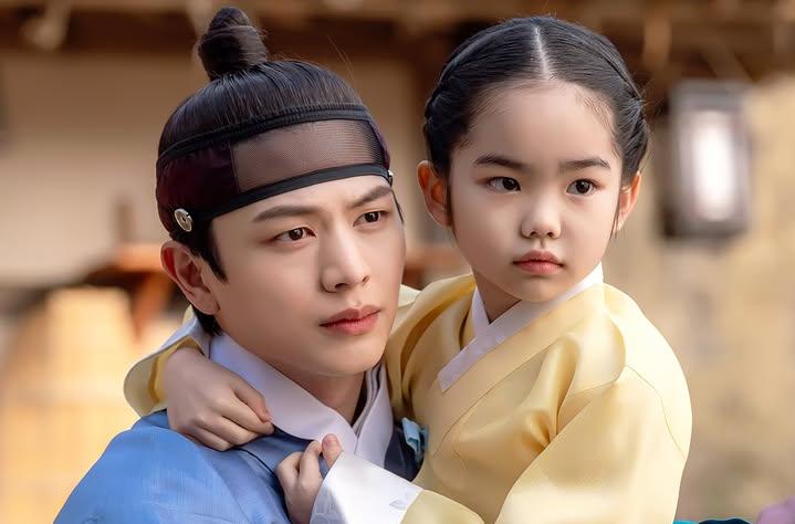 Apakah Ga Won Mewarisi Kekuatan Kang Chul di The Haunted Palace?