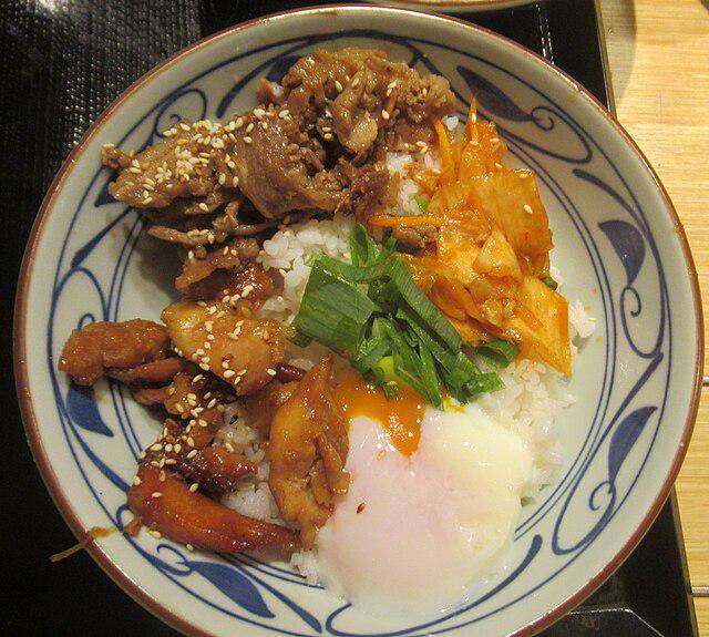 ilustrasi beef yakiniku (commons.wikimedia.org/CNEcija12345)