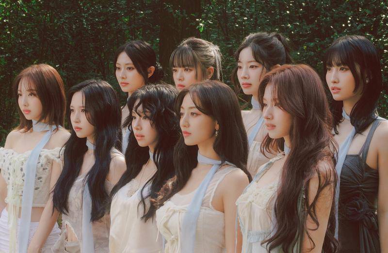 TWICE (twice.jype.com)