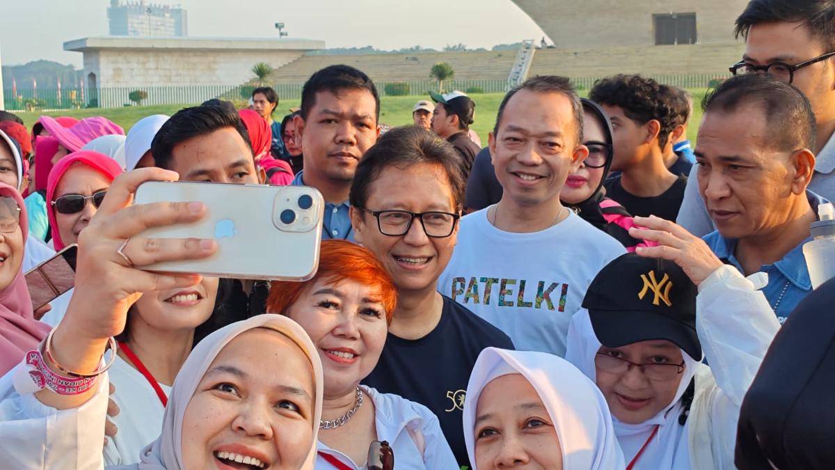 Fun Walk dalam rangka HUT IBI ke-74 dan Hari Bidan Internasional (International D