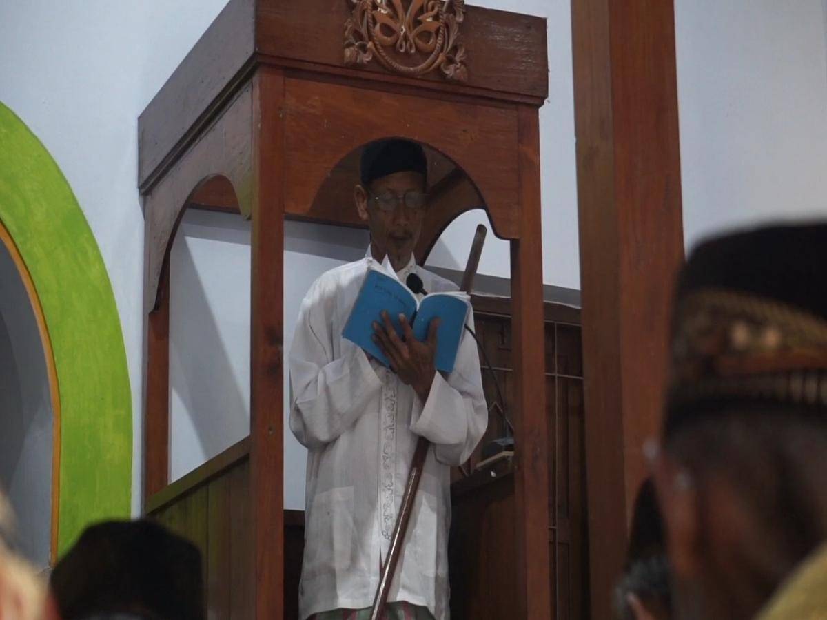 Penganut Tariqah Satariyah di Desa Kuwonharjo Takeran gelar salat Idul Adha hari ini. IDN Times/Riyanto.