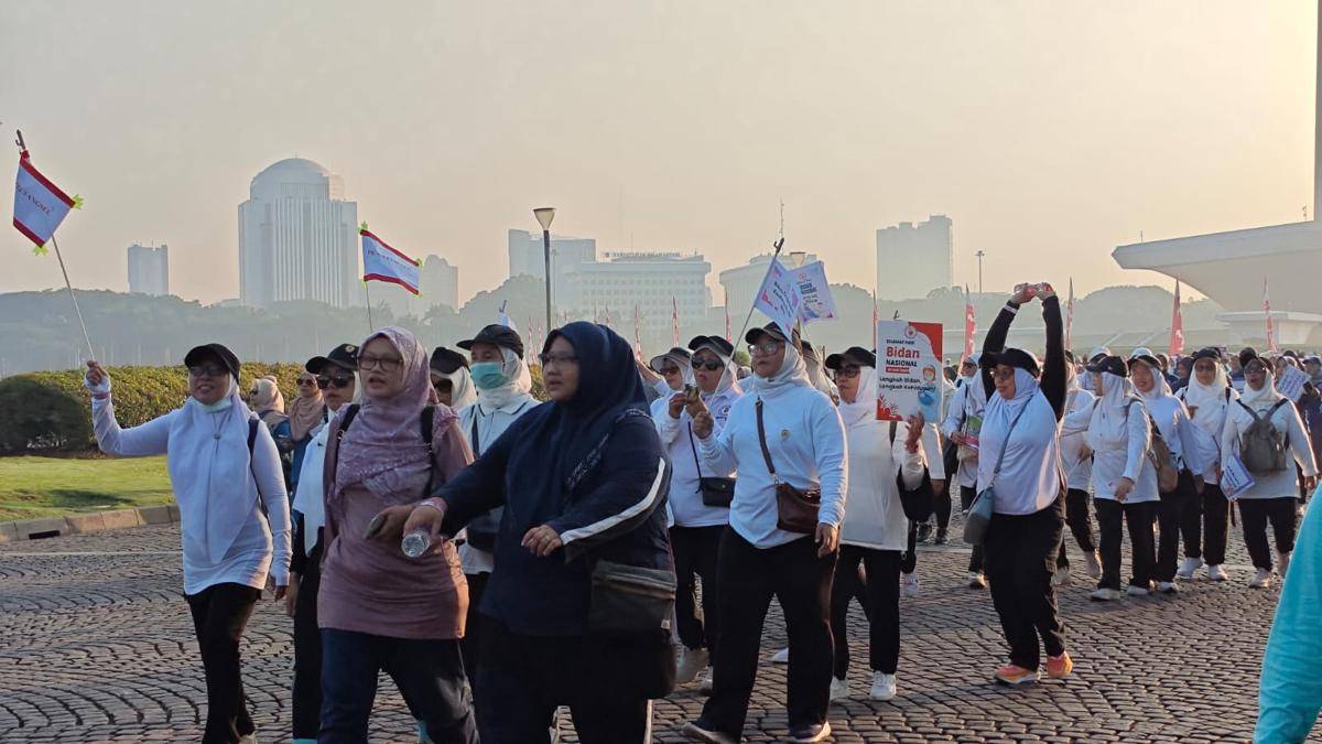 Fun Walk dalam rangka HUT IBI ke-74 dan Hari Bidan Internasional (International D