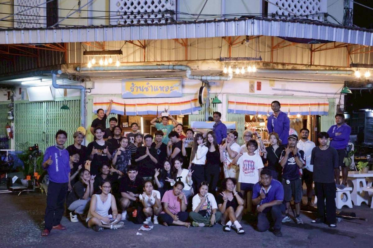 potres seluruh kru dan pemain Whale Store xoxo (x.com/WhaleStorexoxo)
