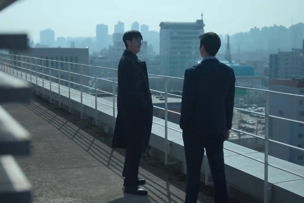 Cha Yeong Do (Cha Seung Won) dan Lee Geum Son (Choo Young Woo) dalam drakor Mercy for None (dok. Netflix/Mercy for None)
