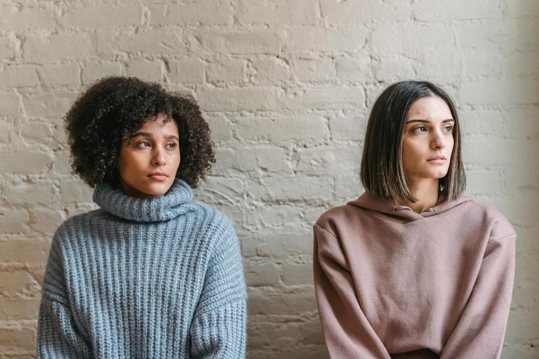5 Cara Elegan Menghadapi Silent Haters, Jangan Grasa-Grusu!