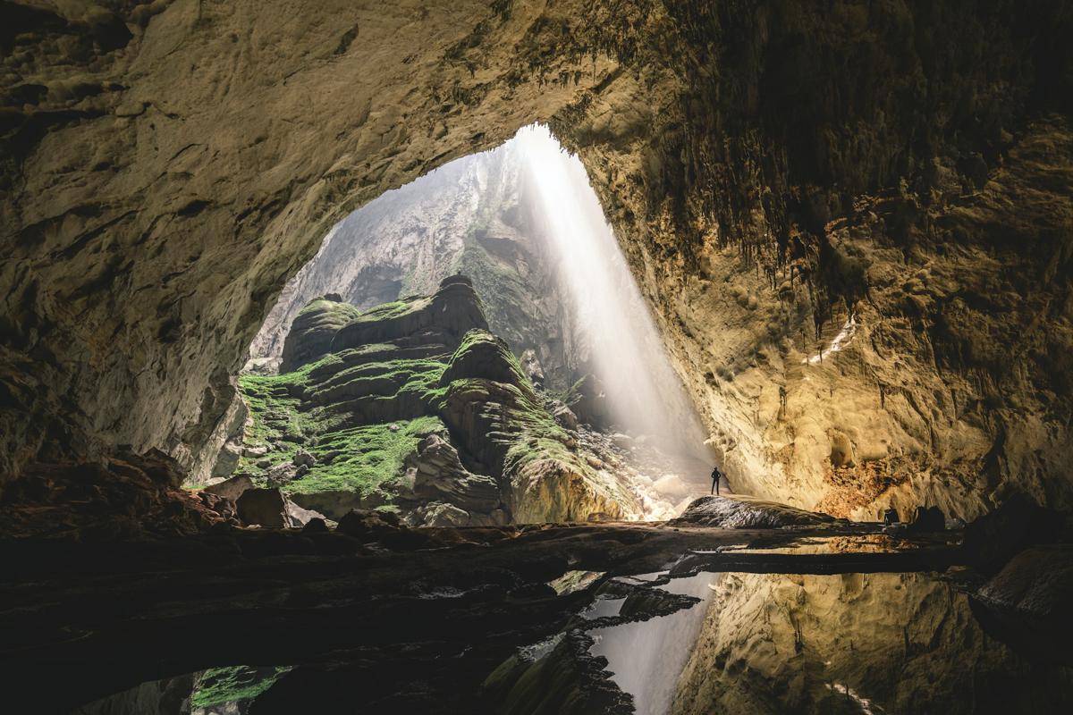 ilustrasi Hang Sơn Đoòng Vietnam (unsplash.com/Andrew Svk)