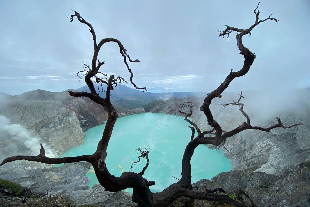 ilustrasi Kawah Ijen Banyuwangi (pexels.com/Lylah To)