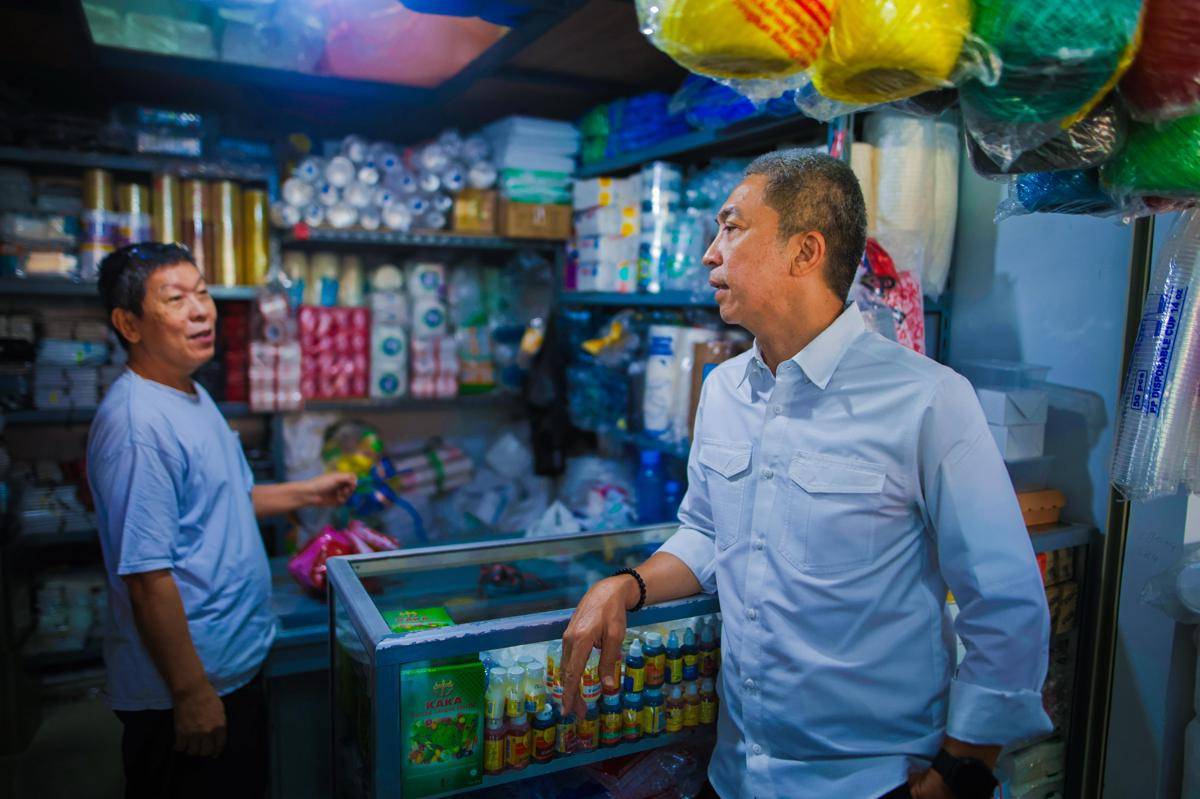 Dedie Rachim Pasar Gembrong Pasar Sukasari.jpg