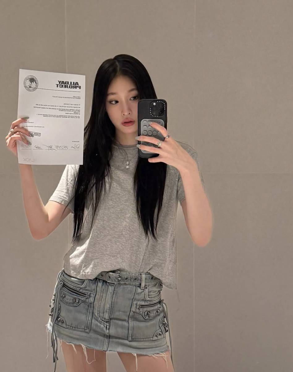 Annie (instagram.com/anniesymoon)