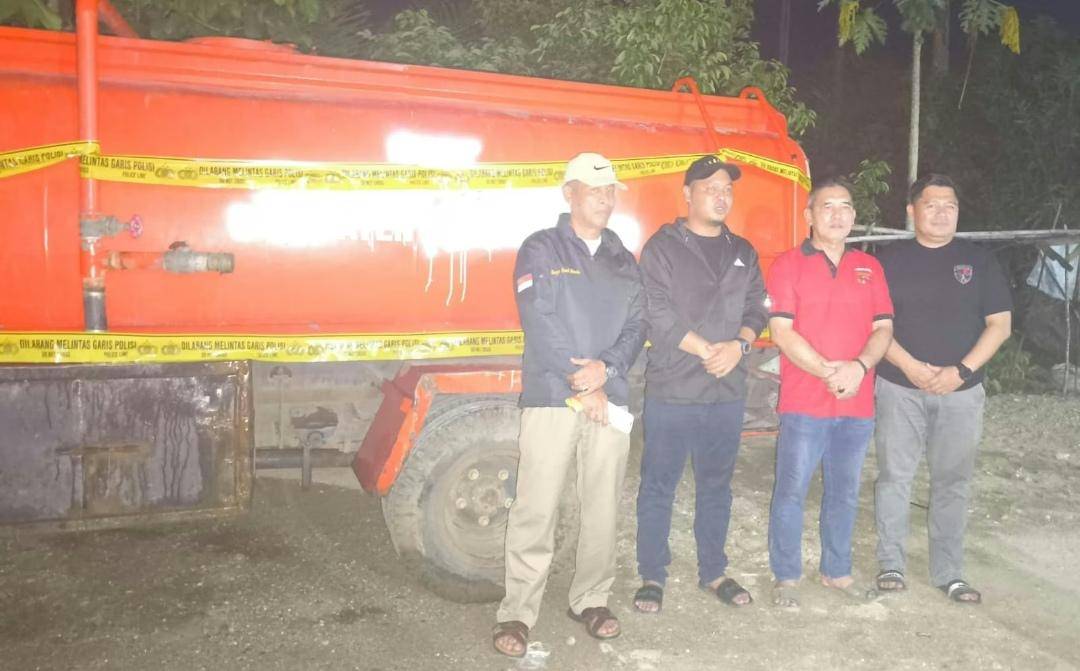 Mobil Damkar milik Pemerintah Kabupaten Rejang Lebong, Provinsi Bengkulu ditemukan di Muratara. (Dok. Istimewa)