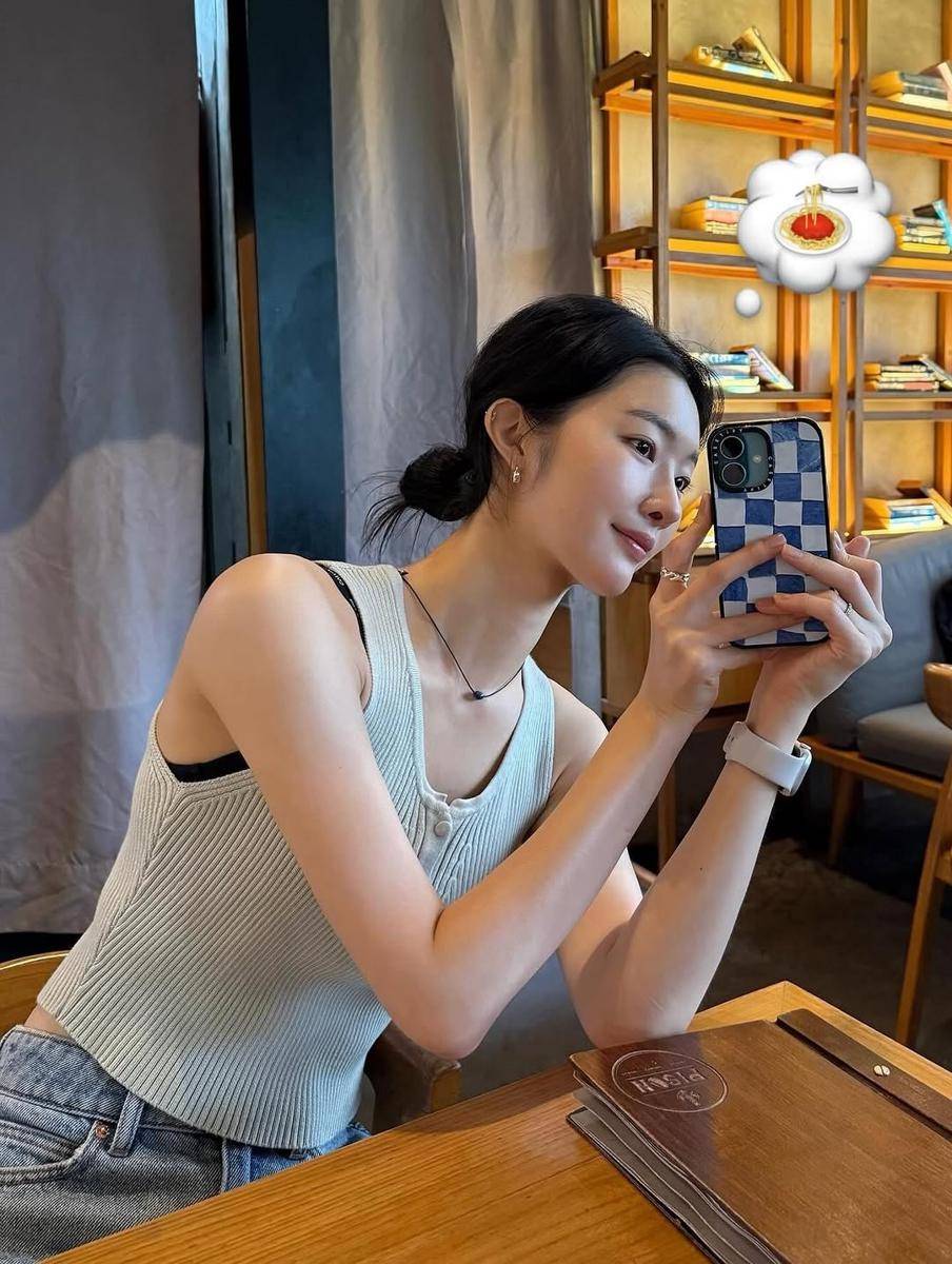 potret liburan Hong Bi Ra di Bali (instagram.com/bira__h)