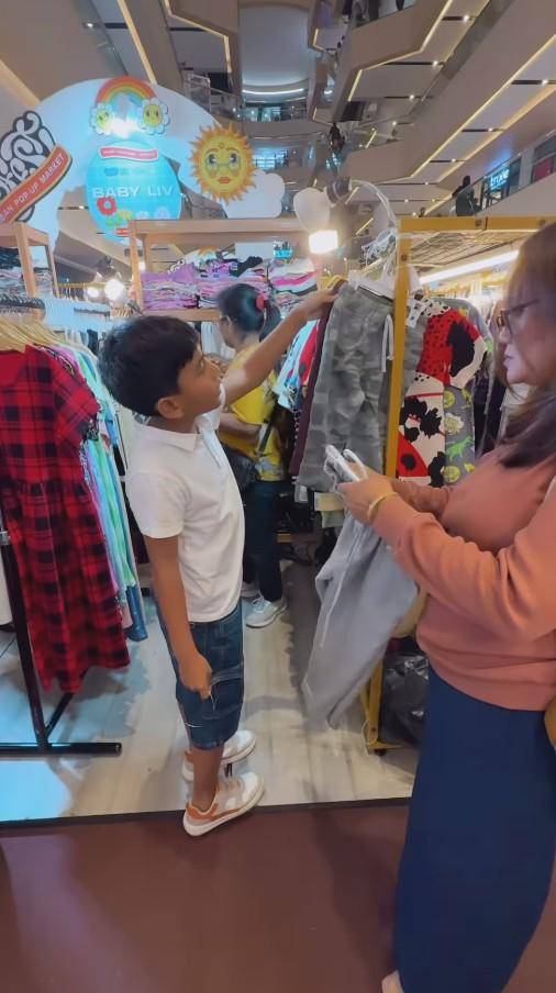 Meisya Siregar Perpisahan dengan Pengasuh Anaknya (Instagram.com/meisya_siregar)