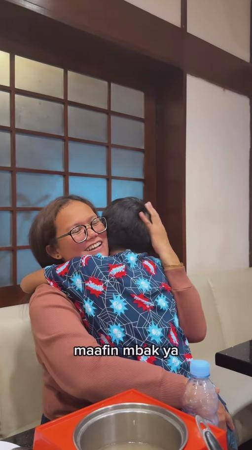 Meisya Siregar Perpisahan dengan Pengasuh Anaknya (Instagram.com/meisya_siregar)