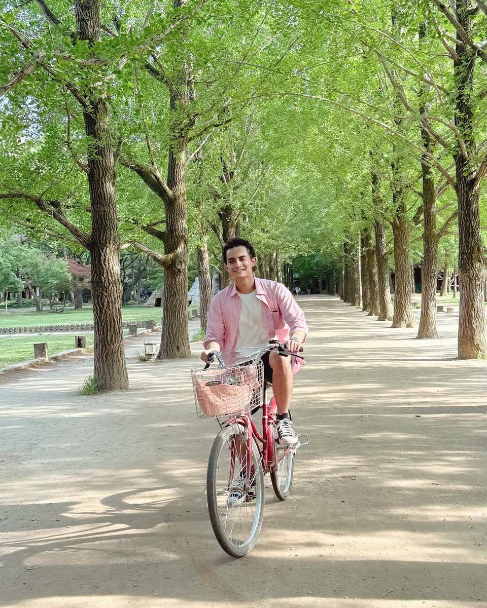 potret Omara Esteghlal (instagram.com/prillylatuconsina96)