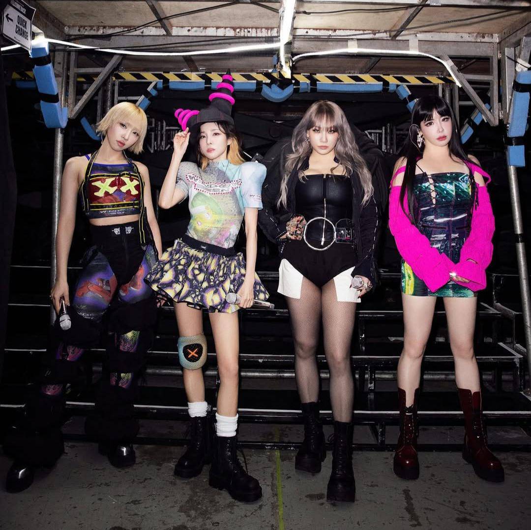 2NE1 (instagram.com/chaelincl)