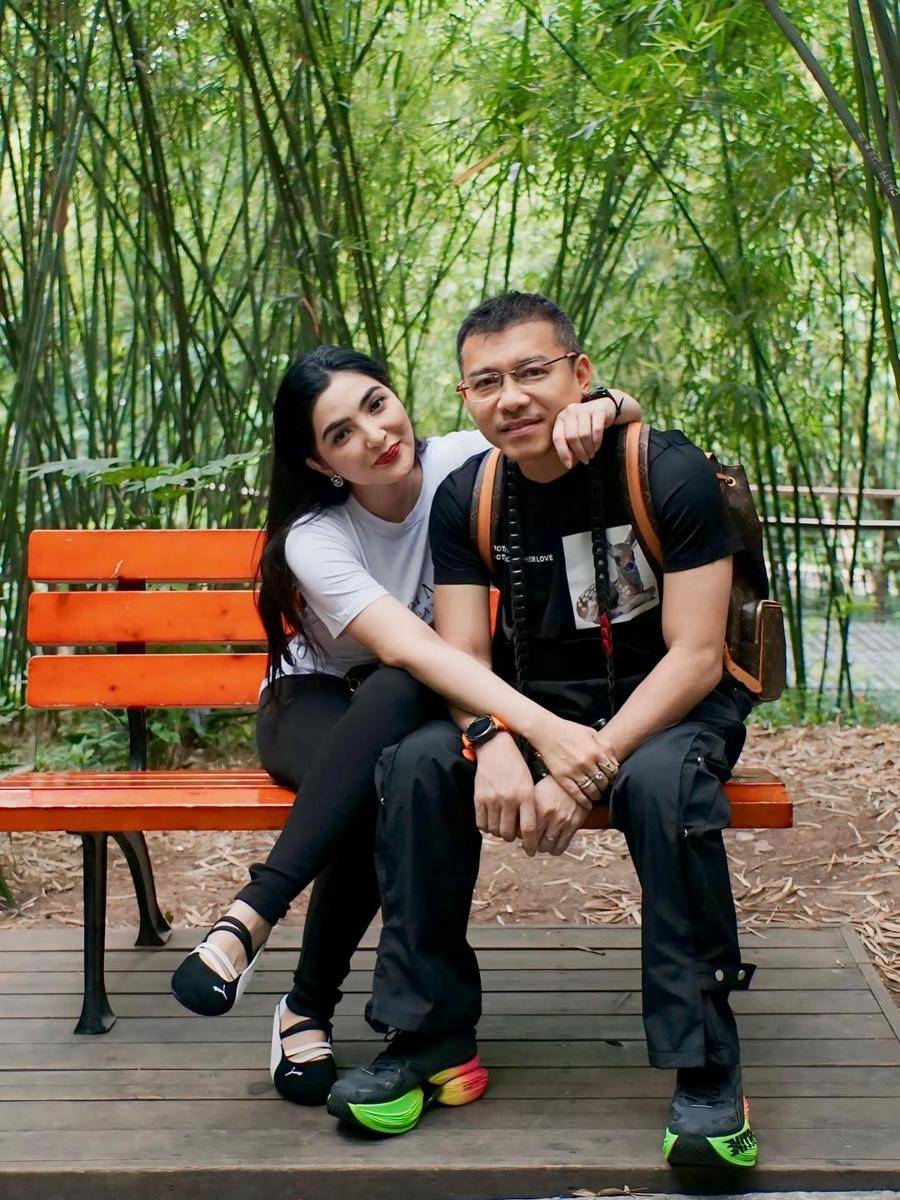 Anang dan Ashanty di Chengdu, China (instagram.com/ashanty_ash)