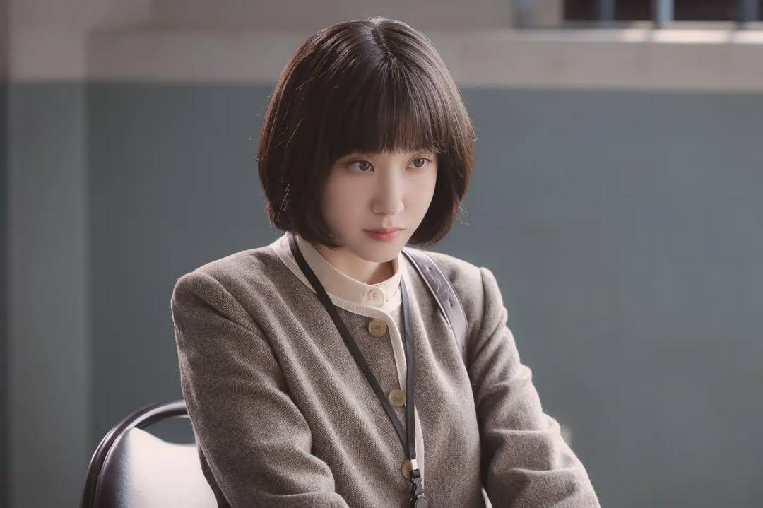 Park Eun Bin di KDrama Extraordinary Attorney Woo (instagram.com/eunbining0904)