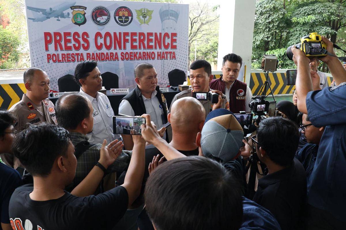 Bea Cukai Bandara Soetta Gagalkan Penyelundupan Narkoba dalam Botol Skincare