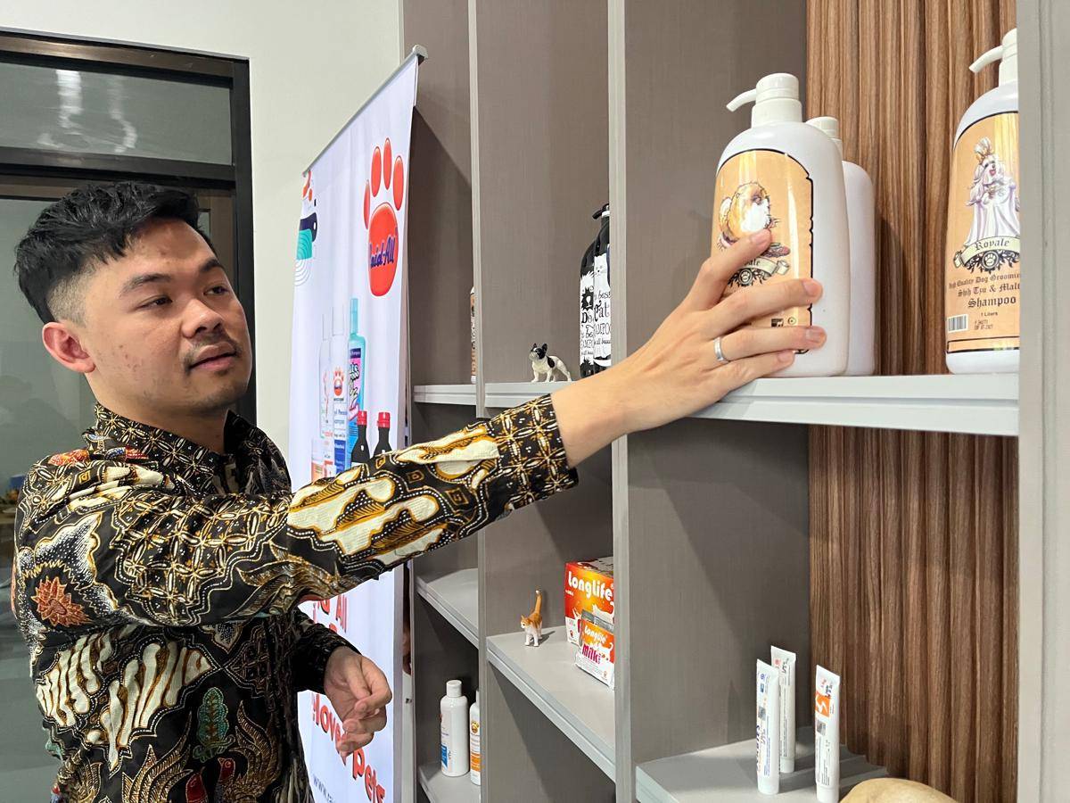 Pabrik obat hewan