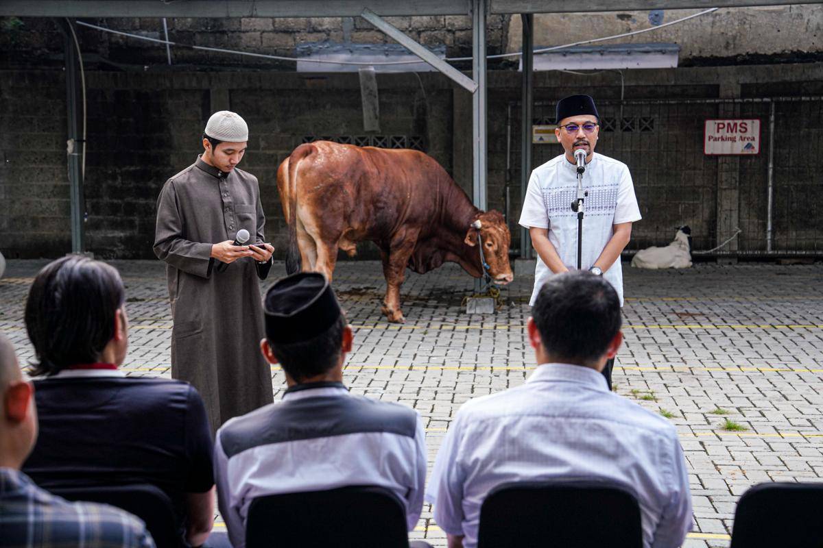 Pertamina Patra Niaga membagikan 833 daging hewan kurban di seluruh Indonesia (Dokumentasi Pertamina Patra Niaga)