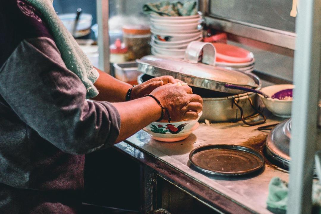 Bubur Ayam dan Nasi Goreng Masuk dalam Daftar Sarapan Terbaik Dunia 2025