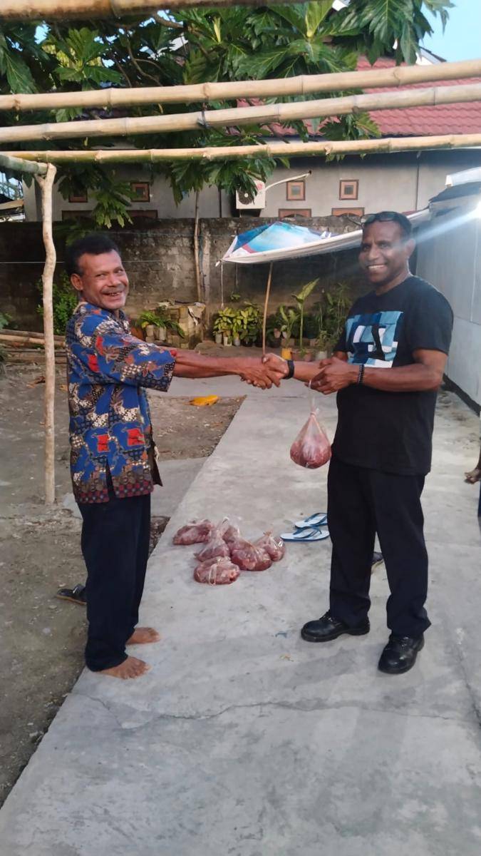 Pertamina Patra Niaga membagikan 833 daging hewan kurban di seluruh Indonesia (Dokumentasi Pertamina Patra Niaga)